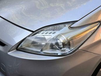 Toyota Prius 1.8 VVT-h T Spirit CVT Euro 5 (s/s) 5dr