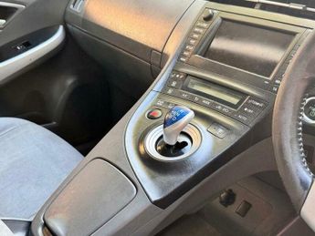 Toyota Prius 1.8 VVT-h T Spirit CVT Euro 5 (s/s) 5dr