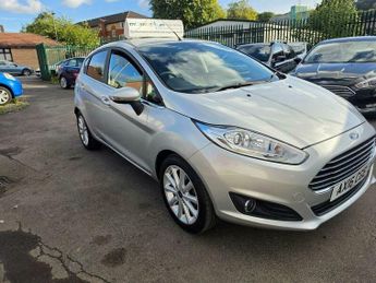Ford Fiesta 1.0T EcoBoost Titanium Euro 6 (s/s) 5dr