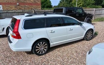 Volvo V70 1.6 T4 SE Estate 5dr Petrol Powershift Euro 5 (180 ps)