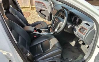 Volvo V70 1.6 T4 SE Estate 5dr Petrol Powershift Euro 5 (180 ps)