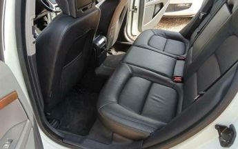 Volvo V70 1.6 T4 SE Estate 5dr Petrol Powershift Euro 5 (180 ps)