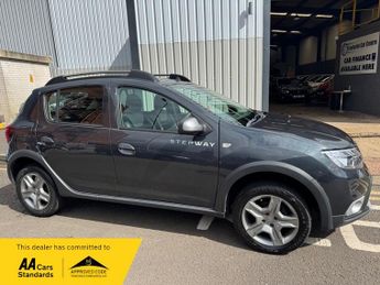 Dacia Sandero Stepway 0.9 TCe 12V 90BHP Euro 6 Comfort **ONE Owner / FULL Service Hist