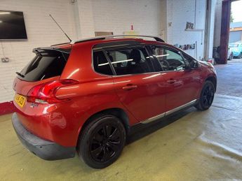 Peugeot 2008 E-HDI ALLURE