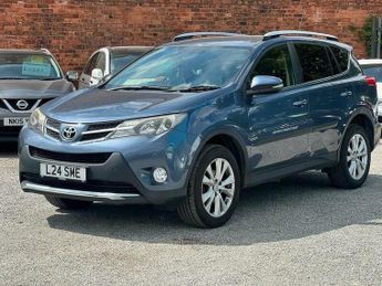 Toyota RAV4 2.2 D-CAT Invincible Auto 4WD Euro 5 5dr