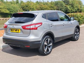 Nissan Qashqai 1.2 DIG-T N-Connecta SUV 5dr Petrol Manual 2WD Euro 6 (s/s) (115