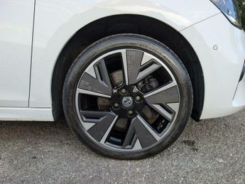 Vauxhall Corsa 50kWh Elite Nav Auto 5dr (7.4Kw Charger)