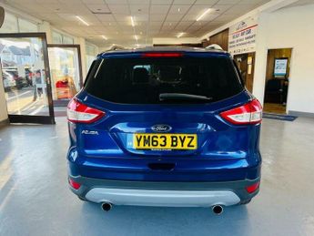 Ford Kuga 2.0 TDCi Zetec 2WD Euro 5 5dr
