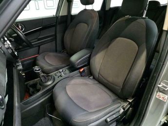 MINI Countryman 1.5 10kWh Cooper SE Classic Auto ALL4 Euro 6 (s/s) 5dr