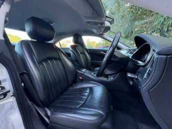 Mercedes-Benz CLS 3.5 CLS350 Coupe 7G-Tronic 4dr