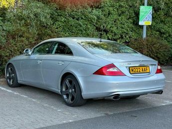 Mercedes-Benz CLS 3.5 CLS350 Coupe 7G-Tronic 4dr