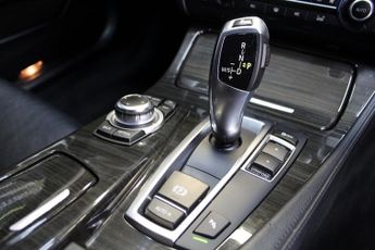BMW 5 SERIES 528i SE