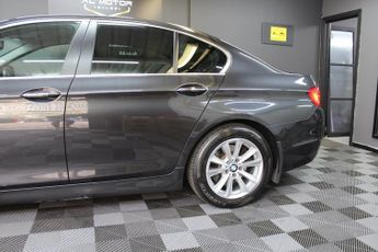BMW 5 SERIES 528i SE