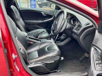 Volvo V40 1.5 T3 Pro Auto Euro 6 (s/s) 5dr