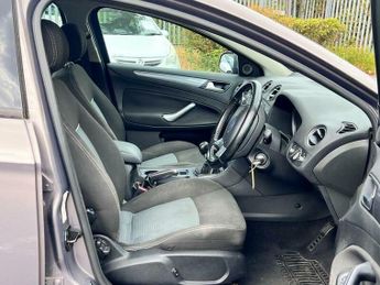 Ford Mondeo 1.6T EcoBoost Zetec Hatchback 5dr Petrol Manual Euro 5 (160 ps)