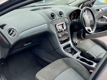 Ford Mondeo 1.6T EcoBoost Zetec Hatchback 5dr Petrol Manual Euro 5 (160 ps)