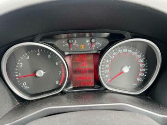 Ford Mondeo 1.6T EcoBoost Zetec Hatchback 5dr Petrol Manual Euro 5 (160 ps)
