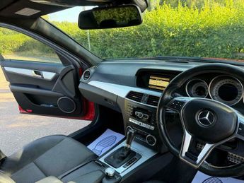 Mercedes-Benz C Class 1.8 C180 BlueEfficiency Sport G-Tronic+ Euro 5 (s/s) 4dr