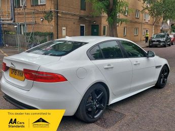Jaguar XE R-SPORT