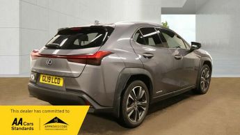 Lexus UX 250H PLUS
