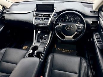 Lexus NX 300H LUXURY