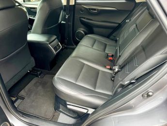 Lexus NX 300H LUXURY