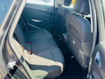 Vauxhall Astra 1.6 16v Exclusiv Auto Euro 5 5dr