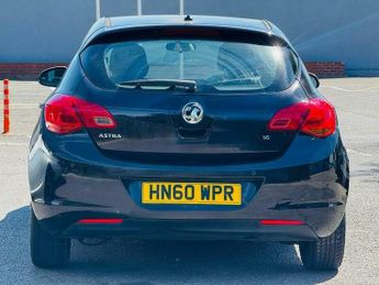 Vauxhall Astra 1.6 16v Exclusiv Auto Euro 5 5dr