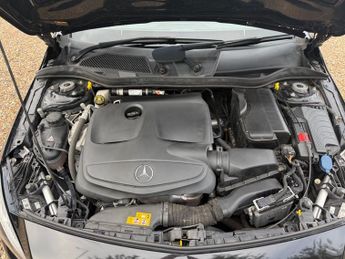 Mercedes A Class A 160 AMG LINE PREMIUM
