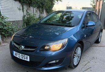Vauxhall Astra 1.6 16v Energy Hatchback 5dr Petrol Manual Euro 5 (115 ps)