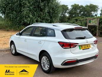 MG MG5 61.1kWh Exclusive Long Range Estate 5dr Electric Auto (156 ps)