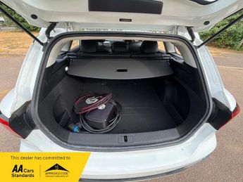 MG MG5 61.1kWh Exclusive Long Range Estate 5dr Electric Auto (156 ps)