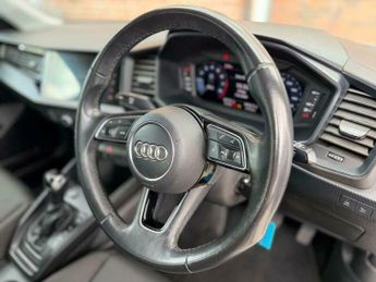 Audi A1 1.0 TFSI 25 Technik Sportback S Tronic Euro 6 (s/s) 5dr