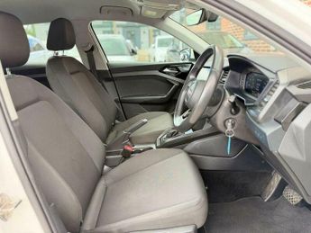 Audi A1 1.0 TFSI 25 Technik Sportback S Tronic Euro 6 (s/s) 5dr