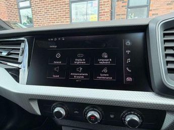 Audi A1 1.5 TFSI 35 S line Sportback S Tronic Euro 6 (s/s) 5dr