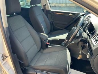 Volkswagen Golf 2.0 TDI Match DSG Euro 5 5dr