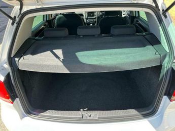Volkswagen Golf 2.0 TDI Match DSG Euro 5 5dr