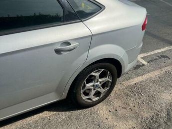 Ford Mondeo 2.0 TDCi Zetec Powershift 5dr