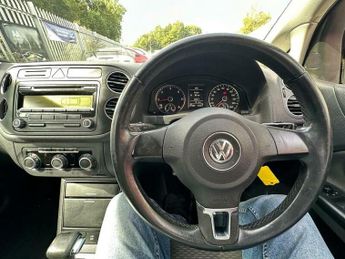 Volkswagen Golf Plus 1.6 TDI SE DSG Euro 5 5dr