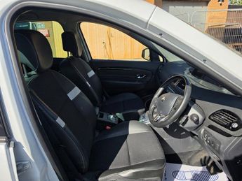 Renault Scenic 1.5 dCi Dynamique TomTom EDC Euro 5 5dr