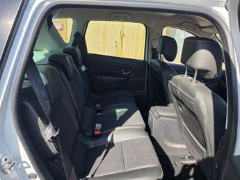 Renault Scenic 1.5 dCi Dynamique TomTom EDC Euro 5 5dr