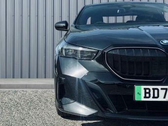 BMW  40 83.9kWh M Sport Pro Auto eDrive 4dr (11kW Charger)