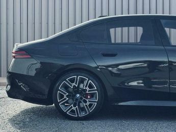 BMW  40 83.9kWh M Sport Pro Auto eDrive 4dr (11kW Charger)