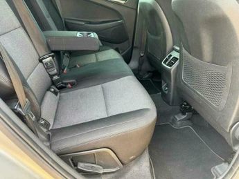 Hyundai Tucson 1.6 T-GDi SE Nav DCT Euro 6 (s/s) 5dr