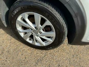 Hyundai Tucson 1.6 T-GDi SE Nav DCT Euro 6 (s/s) 5dr