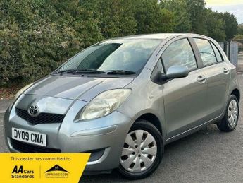 Toyota Yaris 1.33 Dual VVT-i TR Euro 4 (s/s) 5dr
