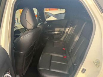 Nissan Juke 1.6 Tekna XTRON Euro 6 5dr