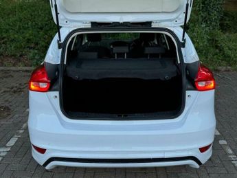 Ford Focus 1.0T EcoBoost Zetec S Euro 6 (s/s) 5dr
