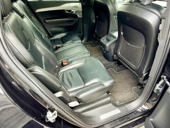 Volvo XC90 D5 POWERPULSE R-DESIGN PRO AWD