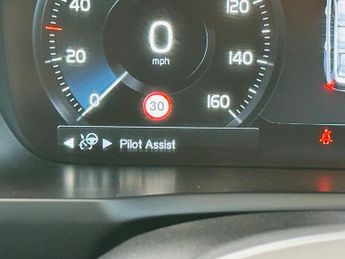 Volvo XC90 D5 POWERPULSE R-DESIGN PRO AWD